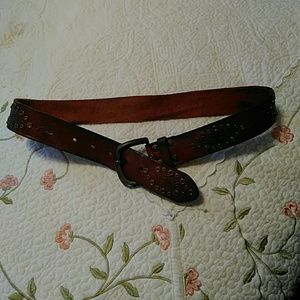 Abercrombie brown belt.